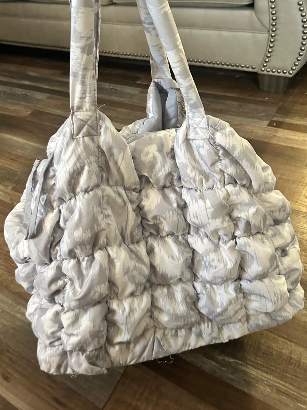 Large 18” x14x12 Puffy Quilted Nylon Tote NWT plastic free travel, shopping